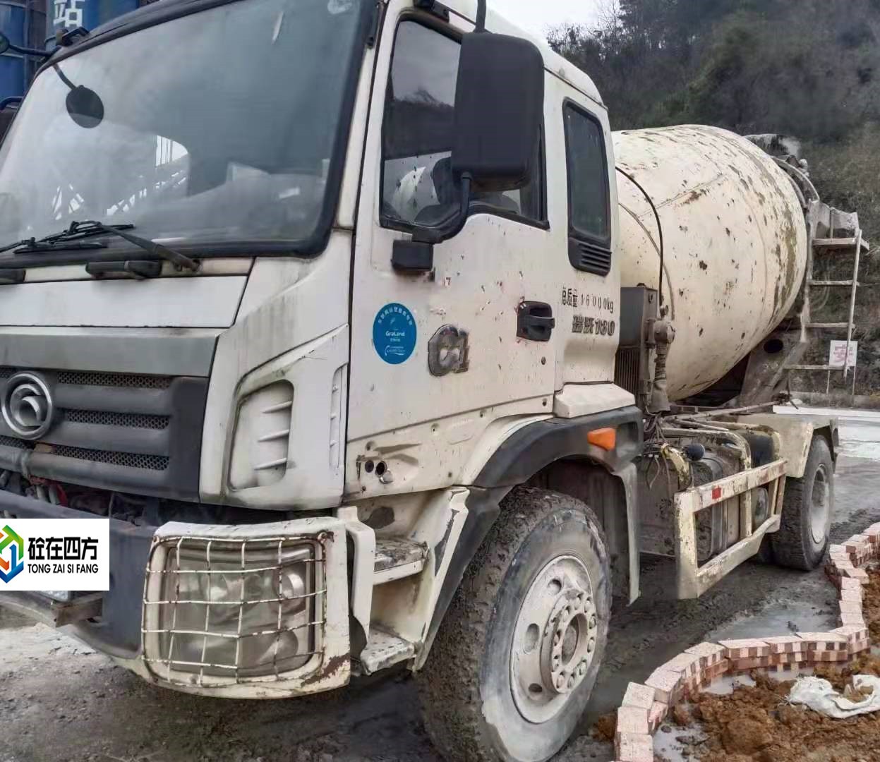 https://images.tongzsf.com/tong/truck_machine/20210128/1601245b8bddf9.jpg