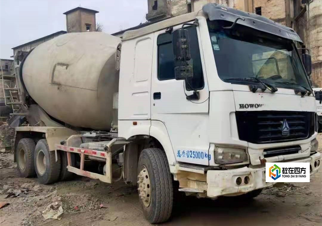 https://images.tongzsf.com/tong/truck_machine/20210128/1601245bc6c0bf.jpg