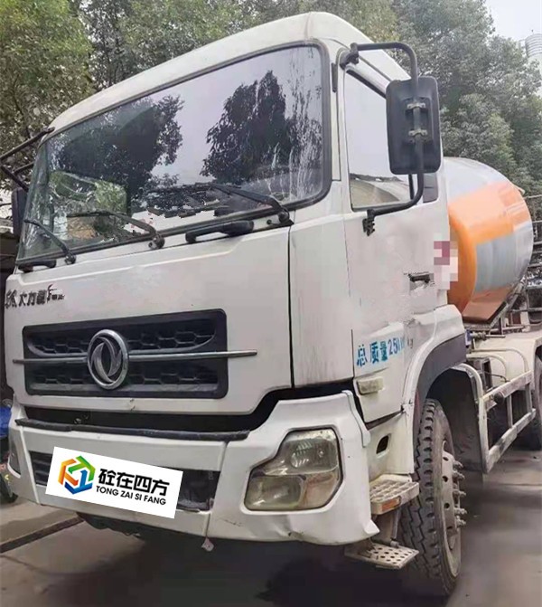 https://images.tongzsf.com/tong/truck_machine/20210128/1601245c7a2917.jpg
