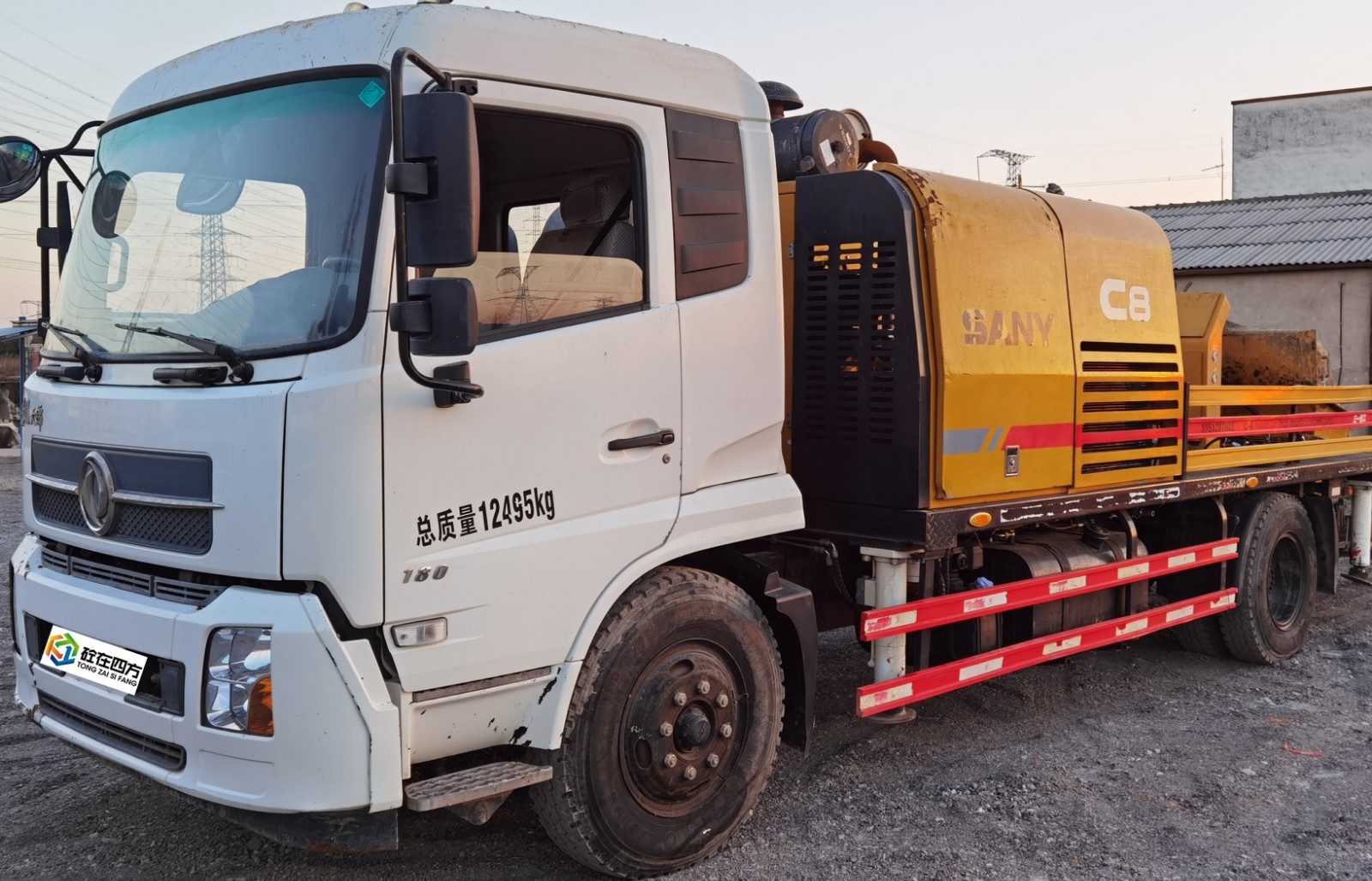 https://images.tongzsf.com/tong/truck_machine/20210128/1601245c8bf371.jpg