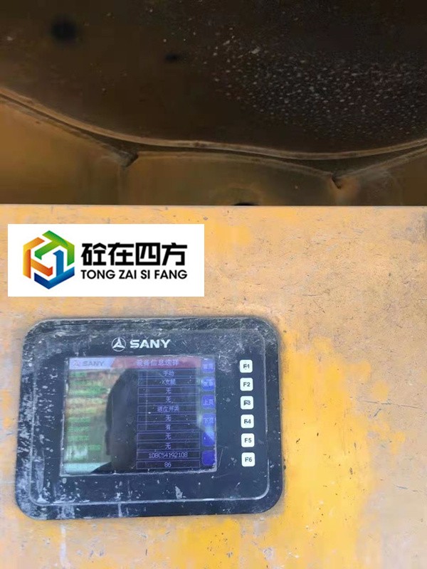 https://images.tongzsf.com/tong/truck_machine/20210128/1601246e1dcdcd.jpg