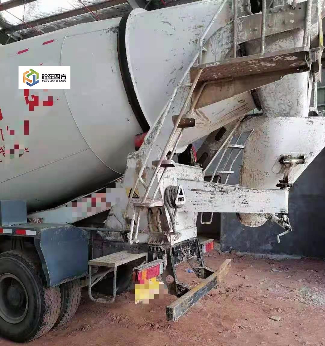 https://images.tongzsf.com/tong/truck_machine/20210128/1601246e8a8bca.jpg