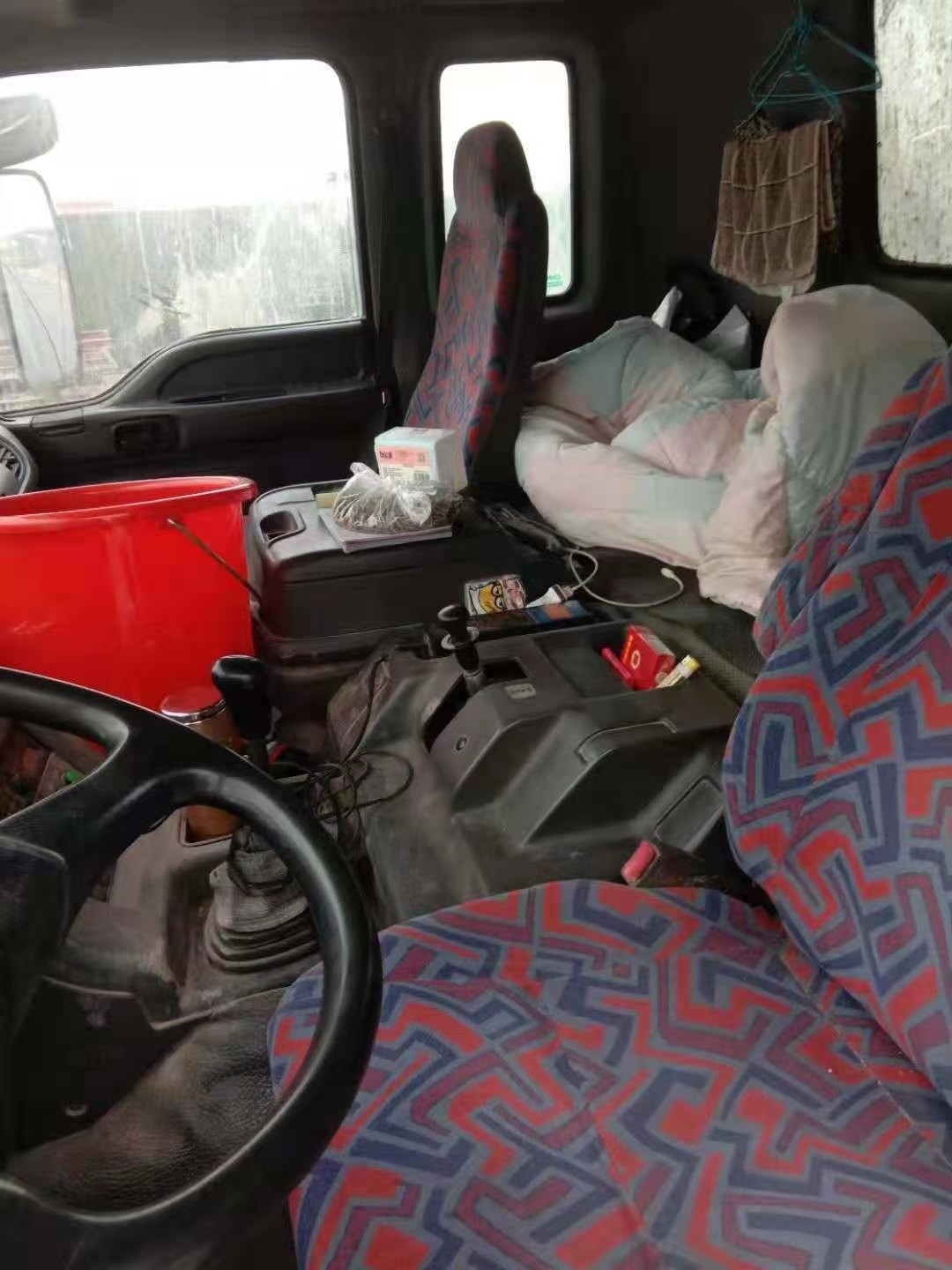 https://images.tongzsf.com/tong/truck_machine/20210128/1601246ec9e0cb.jpg