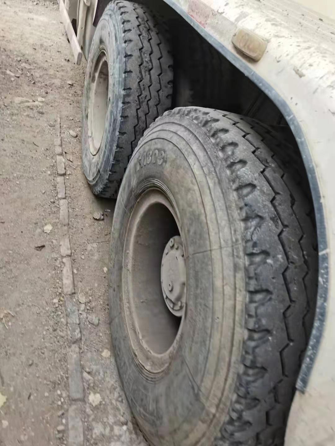 https://images.tongzsf.com/tong/truck_machine/20210128/16012481b66eb1.jpg