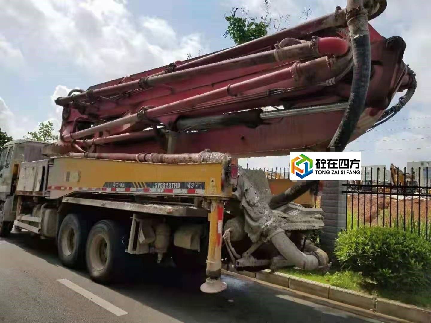 https://images.tongzsf.com/tong/truck_machine/20210128/16012481d7264c.jpg