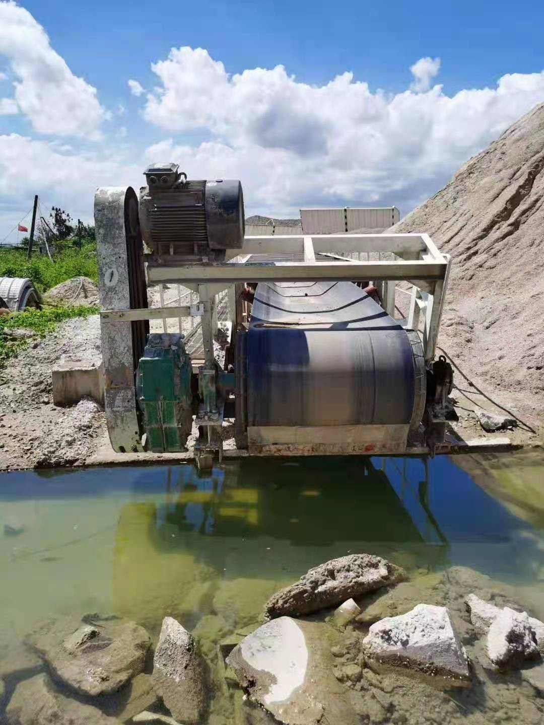 https://images.tongzsf.com/tong/truck_machine/20210128/16012482344335.jpg
