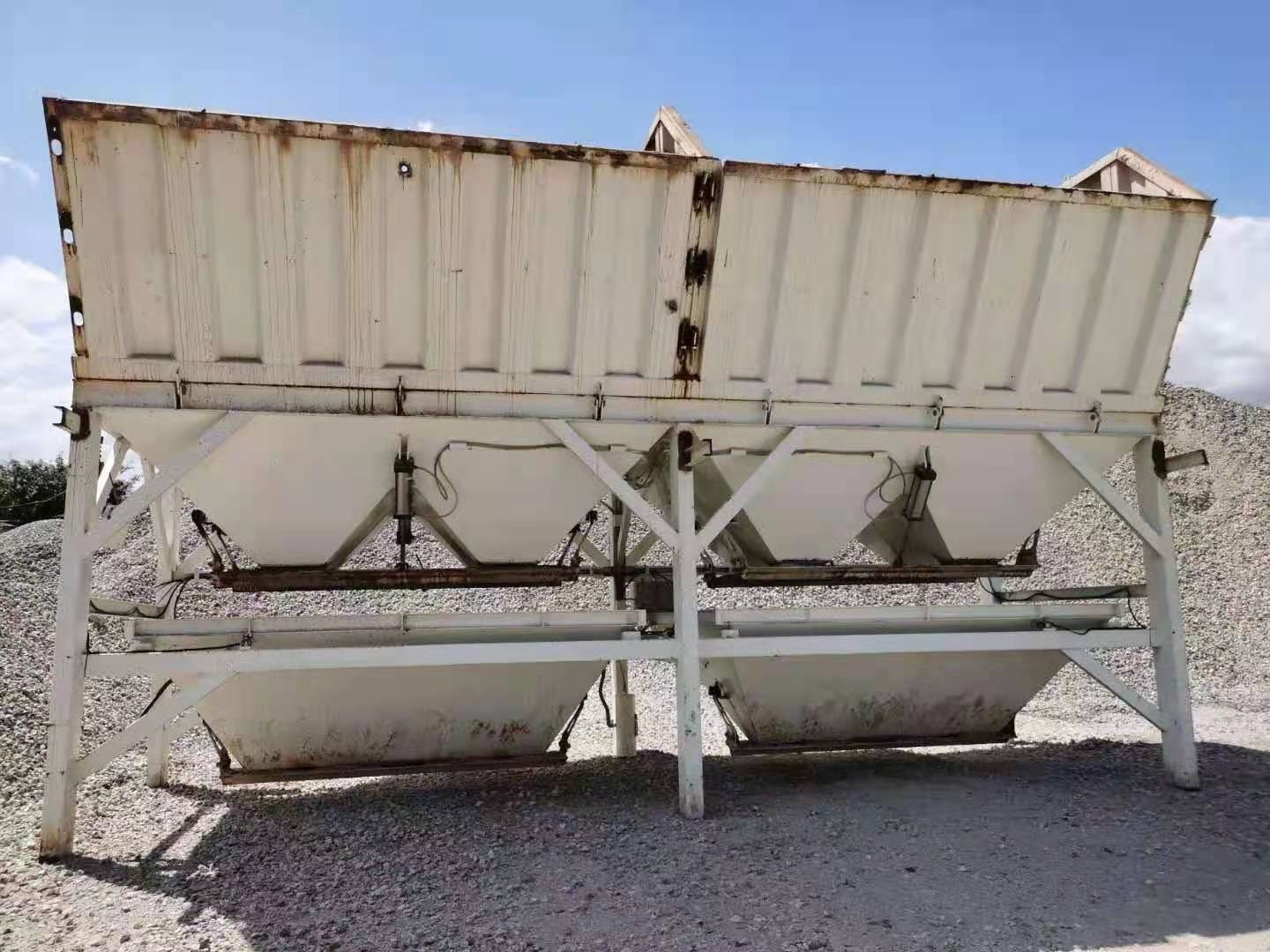 https://images.tongzsf.com/tong/truck_machine/20210128/16012482393c8b.jpg