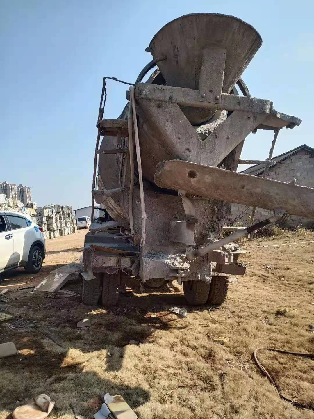 https://images.tongzsf.com/tong/truck_machine/20210128/16012493d41dd0.jpg