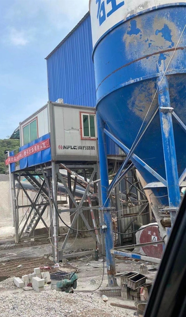 https://images.tongzsf.com/tong/truck_machine/20210128/160124946561c3.jpg