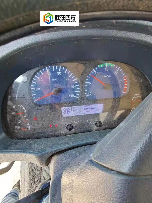 https://images.tongzsf.com/tong/truck_machine/20210128/160124a6e7278f.jpg