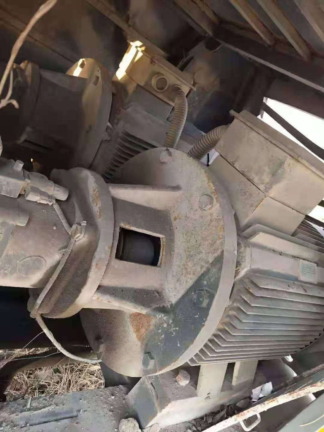 https://images.tongzsf.com/tong/truck_machine/20210128/160124b924ccba.jpg