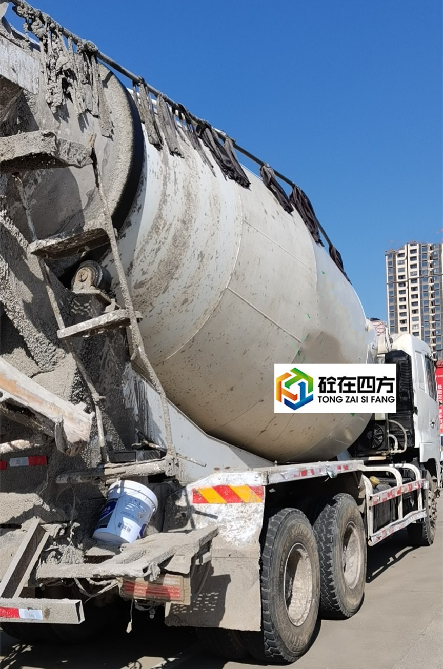 https://images.tongzsf.com/tong/truck_machine/20210128/160124ba26a907.jpg