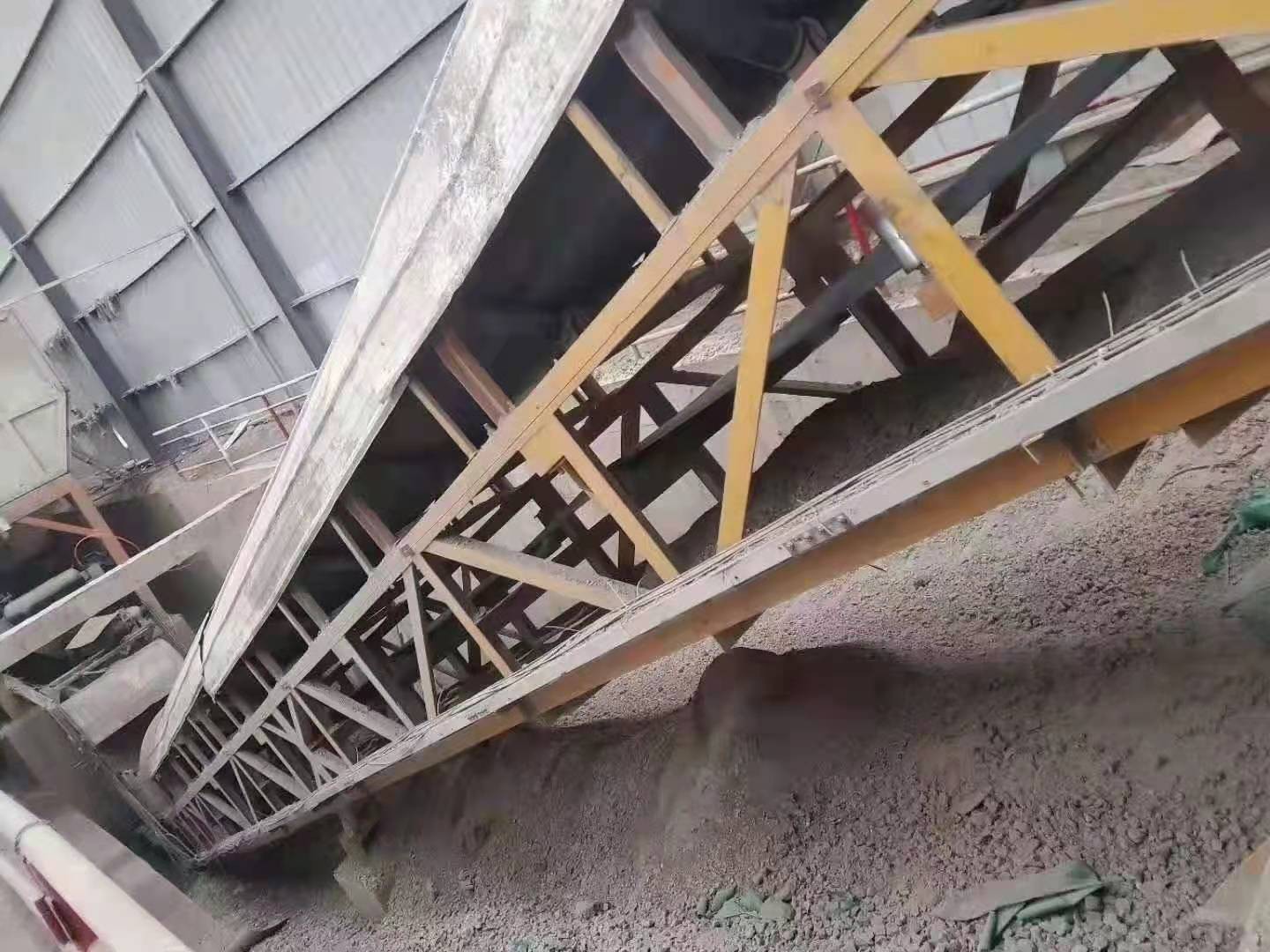 https://images.tongzsf.com/tong/truck_machine/20210128/160124cbd94f9f.jpg