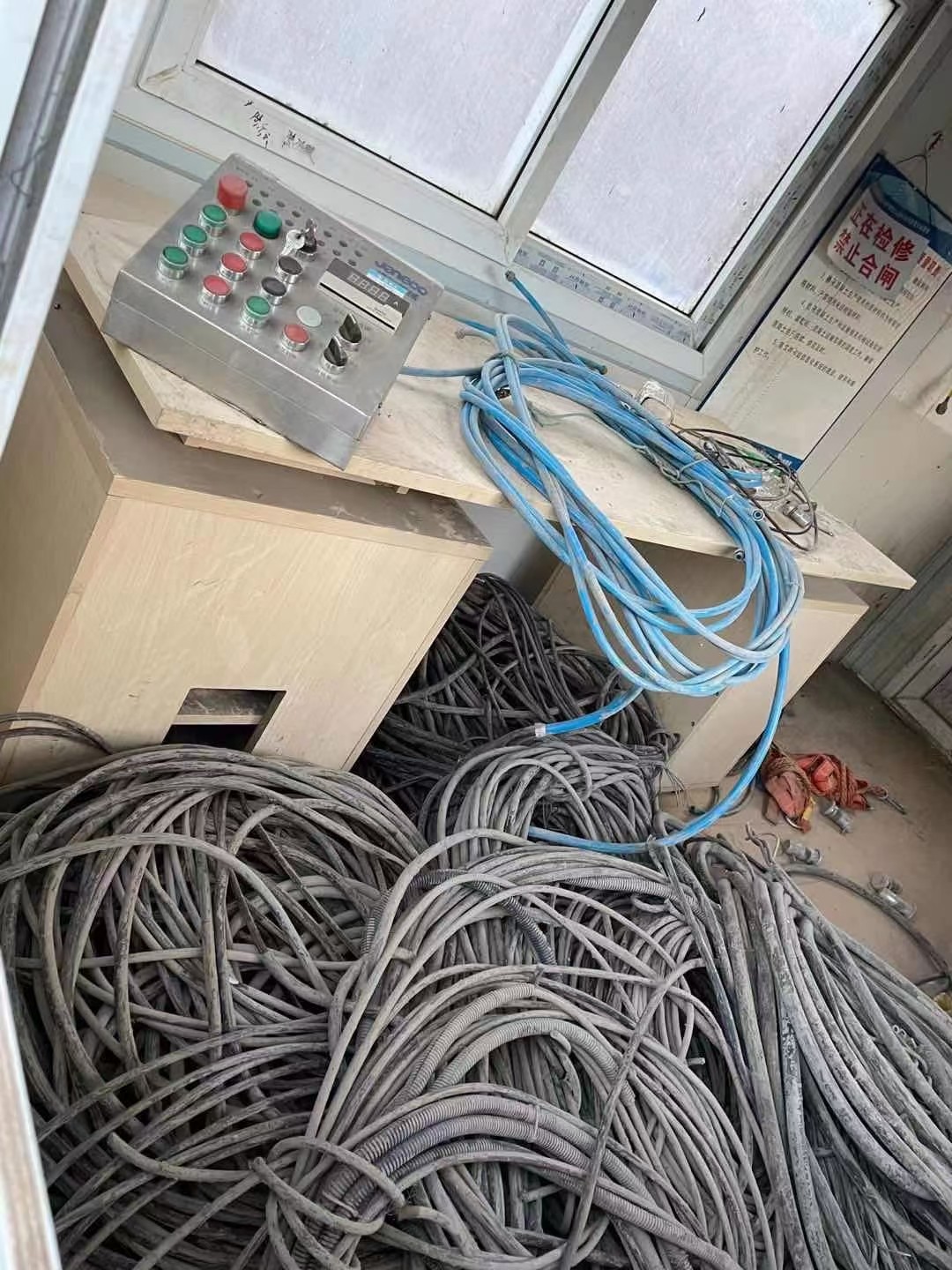 https://images.tongzsf.com/tong/truck_machine/20210128/160124cc26e106.jpg