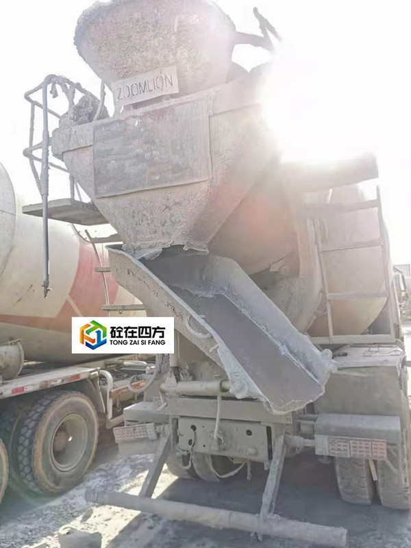 https://images.tongzsf.com/tong/truck_machine/20210128/160124cc41f945.jpg
