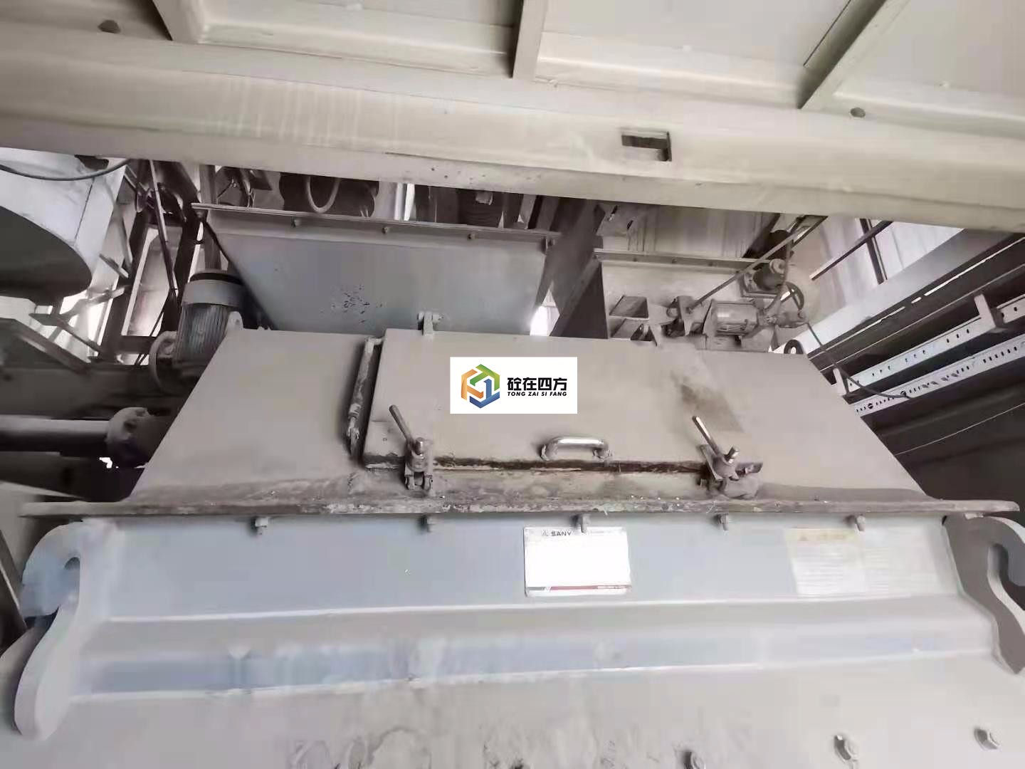 https://images.tongzsf.com/tong/truck_machine/20210128/160124cc5aab35.jpg