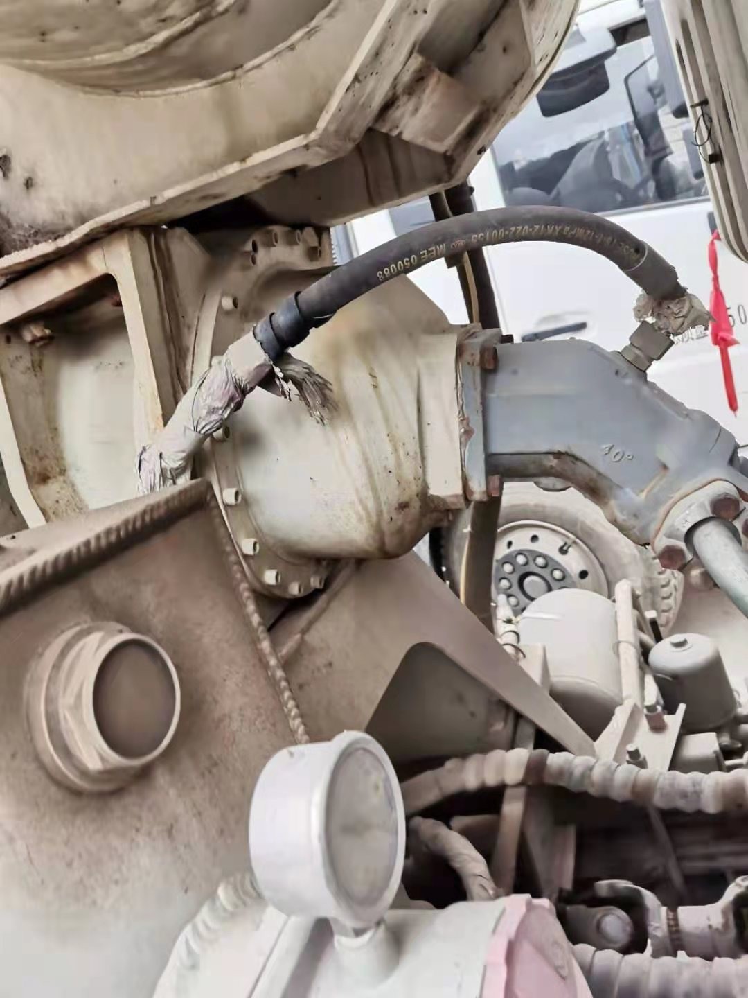 https://images.tongzsf.com/tong/truck_machine/20210128/160124cca3c094.jpg