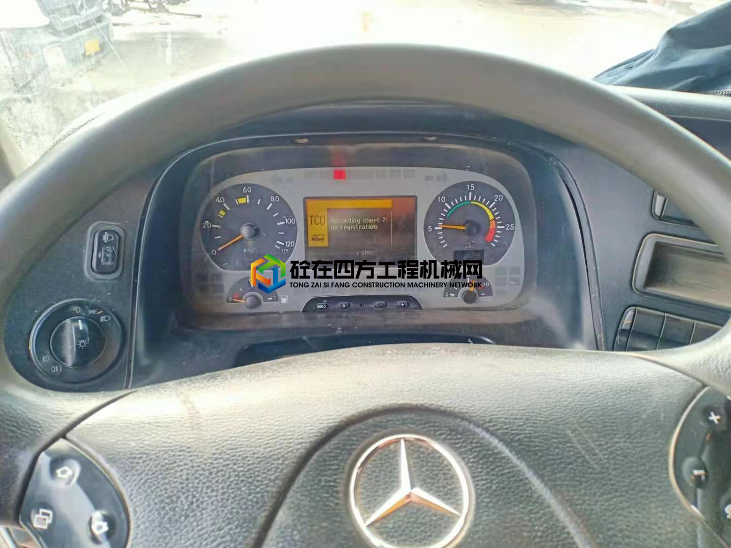 https://images.tongzsf.com/tong/truck_machine/20210128/160125c26f053a.jpg