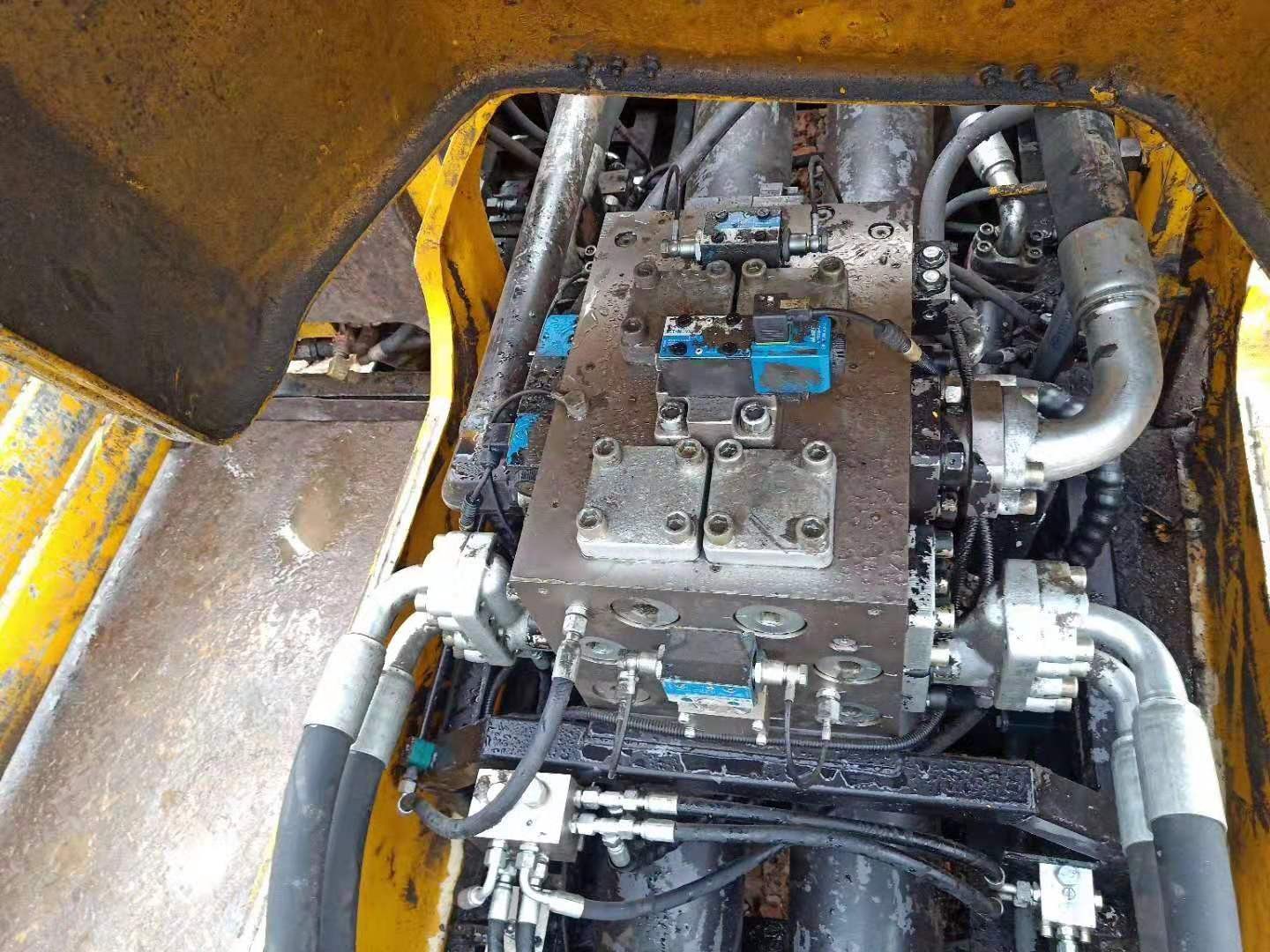 https://images.tongzsf.com/tong/truck_machine/20210128/160126a8535ead.jpg