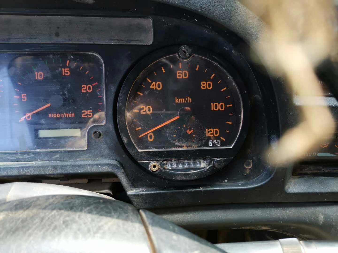 https://images.tongzsf.com/tong/truck_machine/20210128/160126b370fd2a.jpg