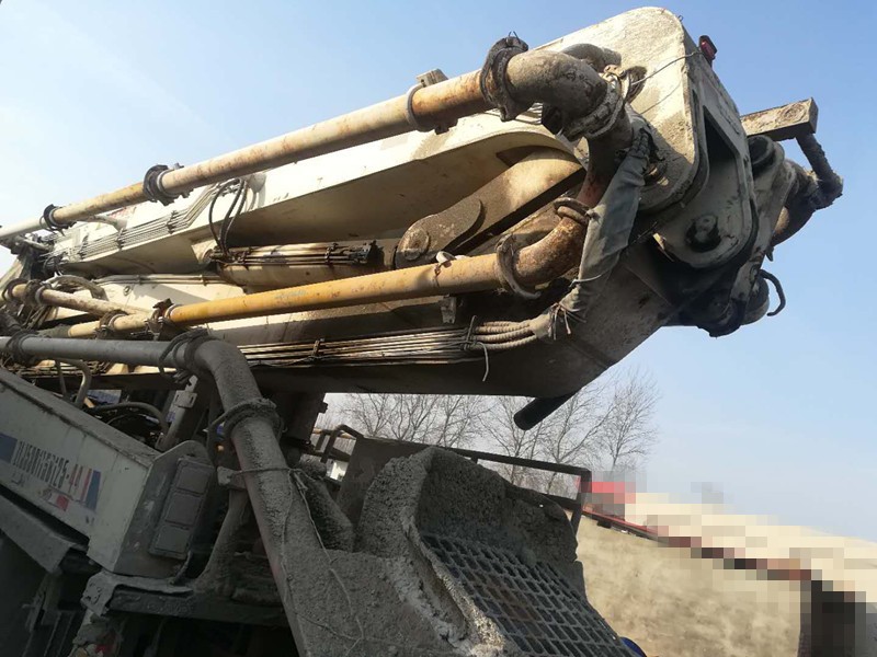 https://images.tongzsf.com/tong/truck_machine/20210128/160126c5e57805.jpg