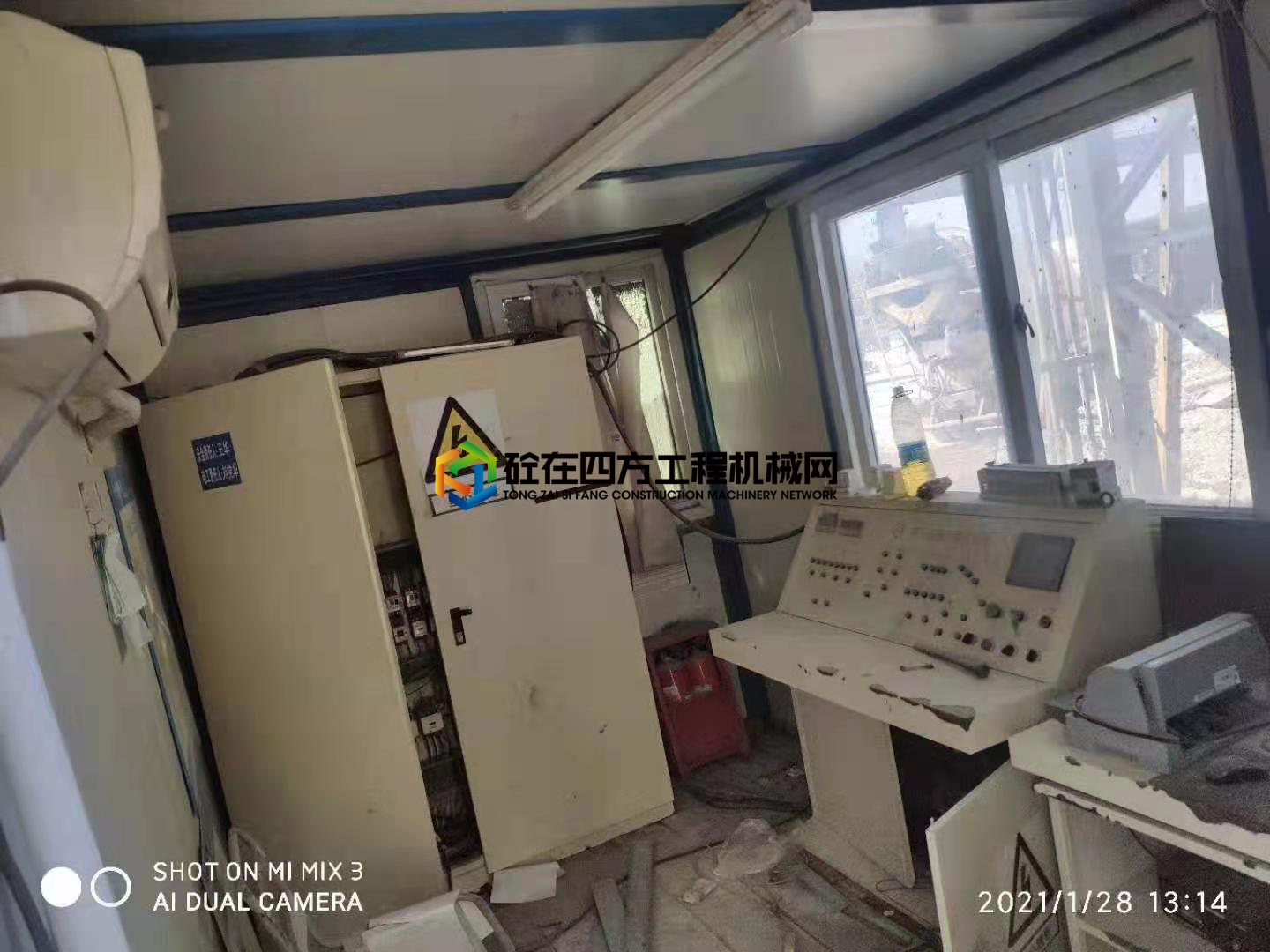 https://images.tongzsf.com/tong/truck_machine/20210129/16013c173002a1.jpg
