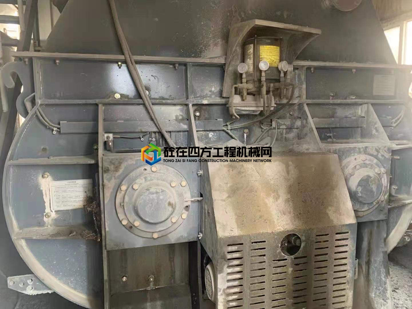 https://images.tongzsf.com/tong/truck_machine/20210130/16014d80d2d9af.jpg