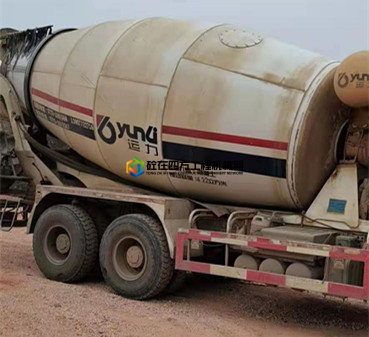 https://images.tongzsf.com/tong/truck_machine/20210201/160175b8848f68.jpg