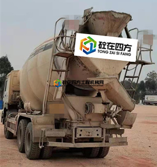 https://images.tongzsf.com/tong/truck_machine/20210201/160175b92565e9.jpg