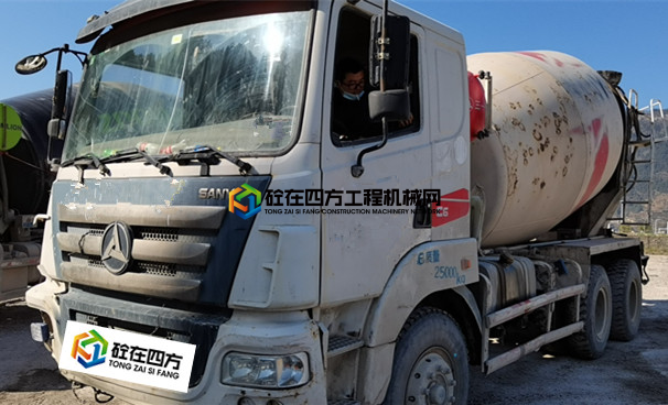 https://images.tongzsf.com/tong/truck_machine/20210202/16018b1ac1b7ff.jpg
