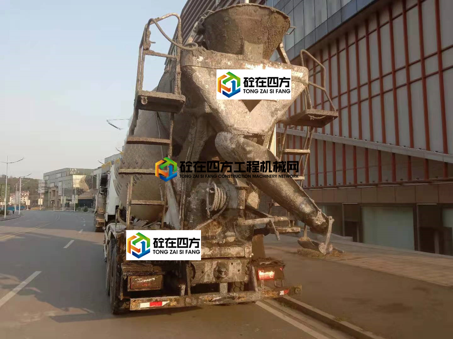 https://images.tongzsf.com/tong/truck_machine/20210202/16018eeb536c5c.jpg