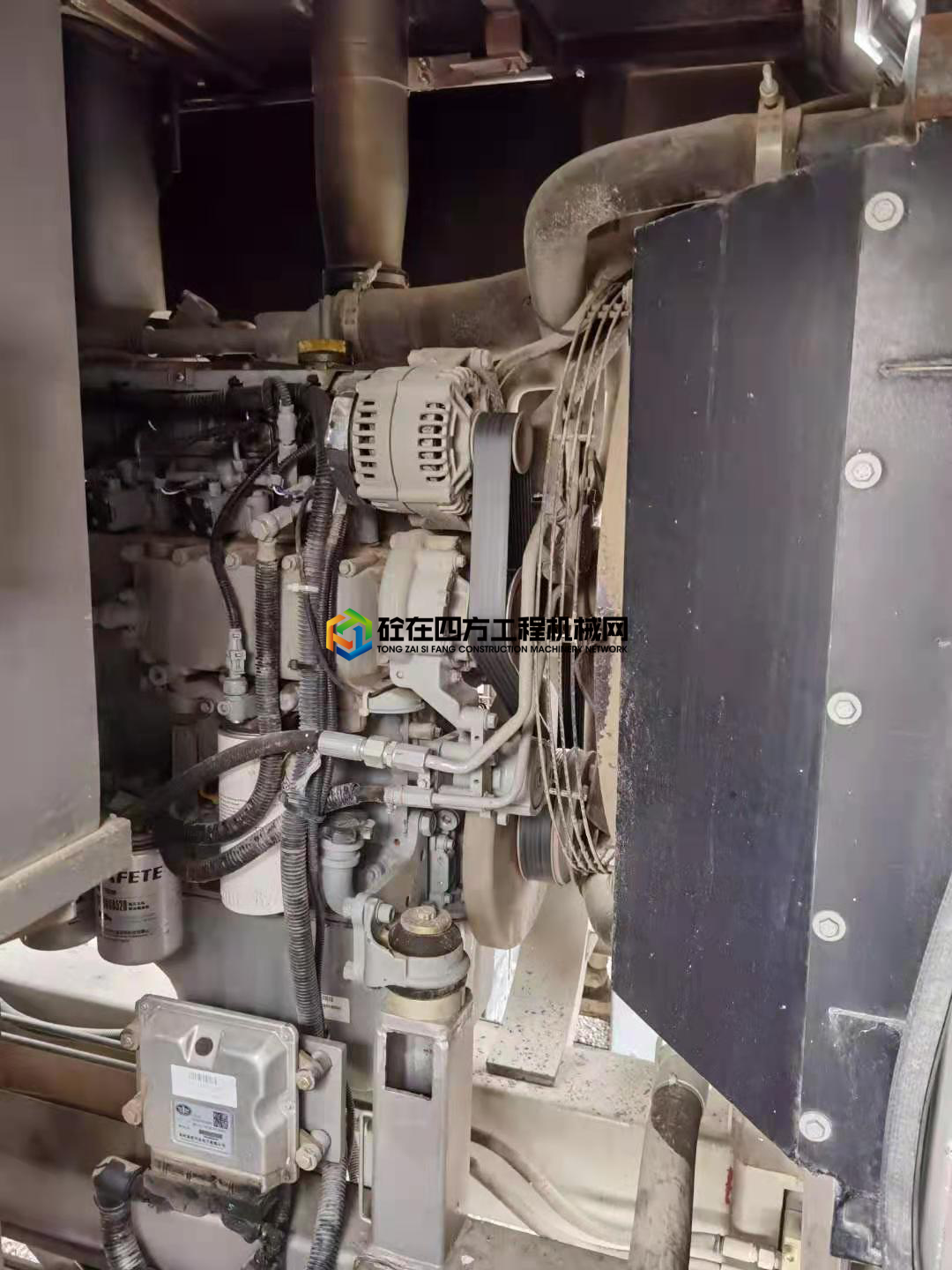 https://images.tongzsf.com/tong/truck_machine/20210203/1601a46821ee82.jpg
