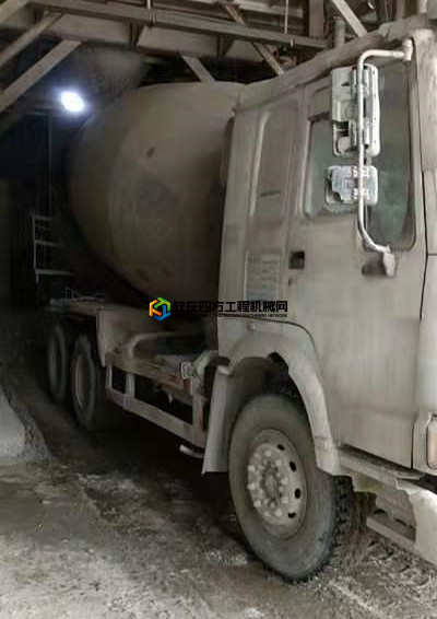 https://images.tongzsf.com/tong/truck_machine/20210204/1601bac2bda058.jpg
