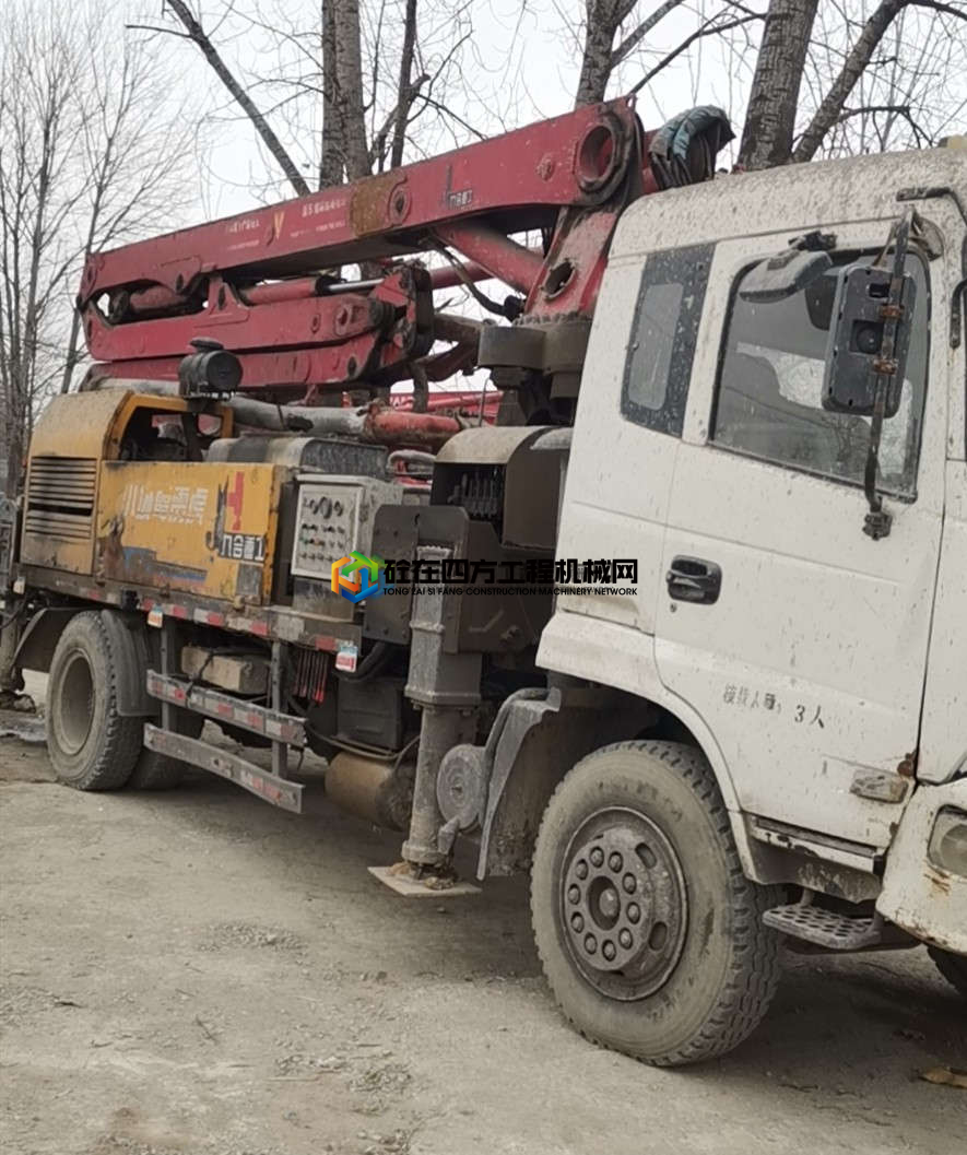 https://images.tongzsf.com/tong/truck_machine/20210204/1601bad9fa7fdc.jpg