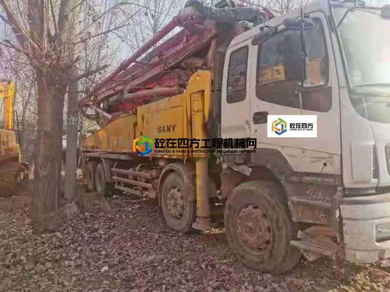 https://images.tongzsf.com/tong/truck_machine/20210204/1601bc0fb5d0af.jpg