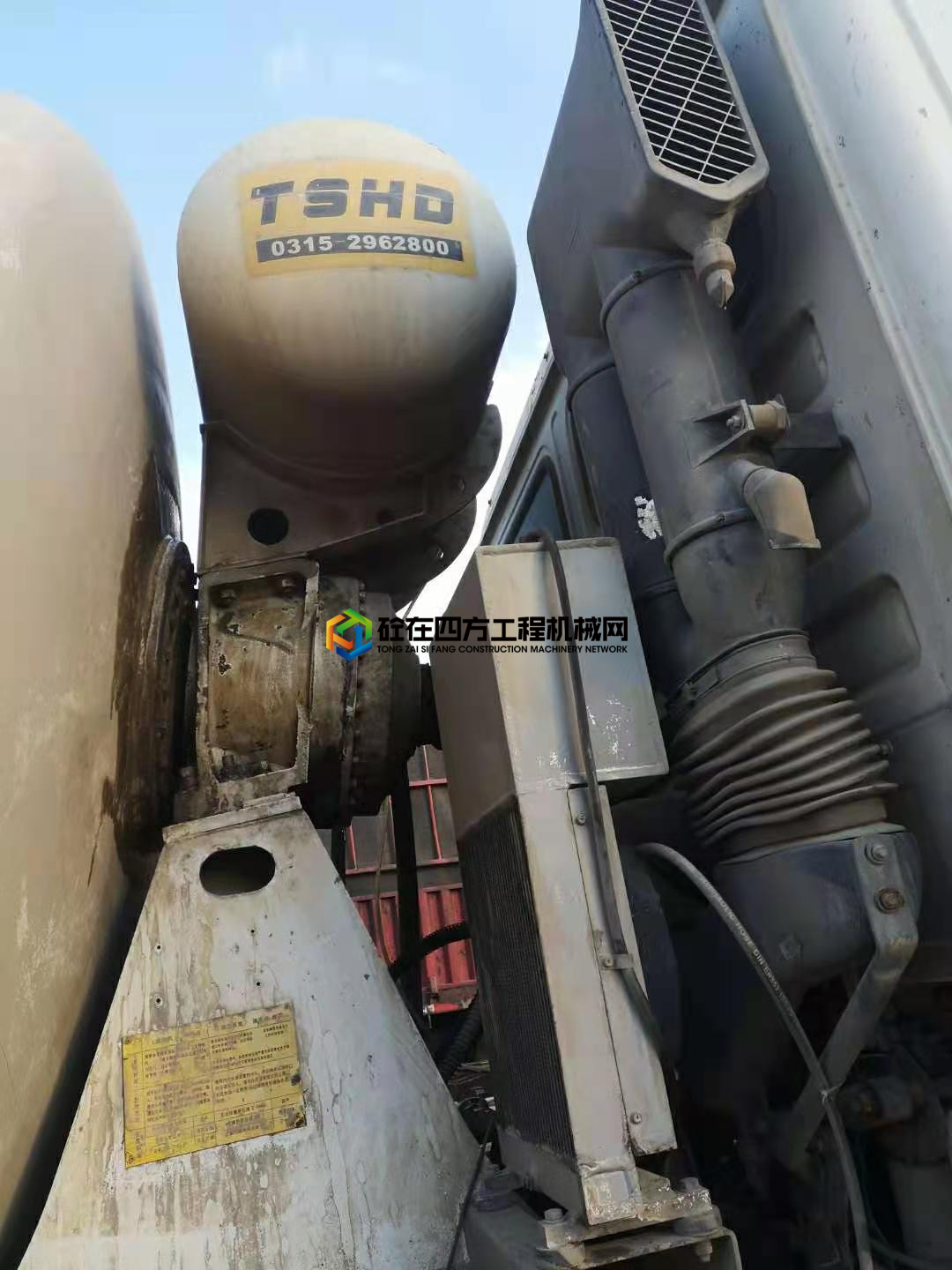 https://images.tongzsf.com/tong/truck_machine/20210205/1601ca50295a56.jpg