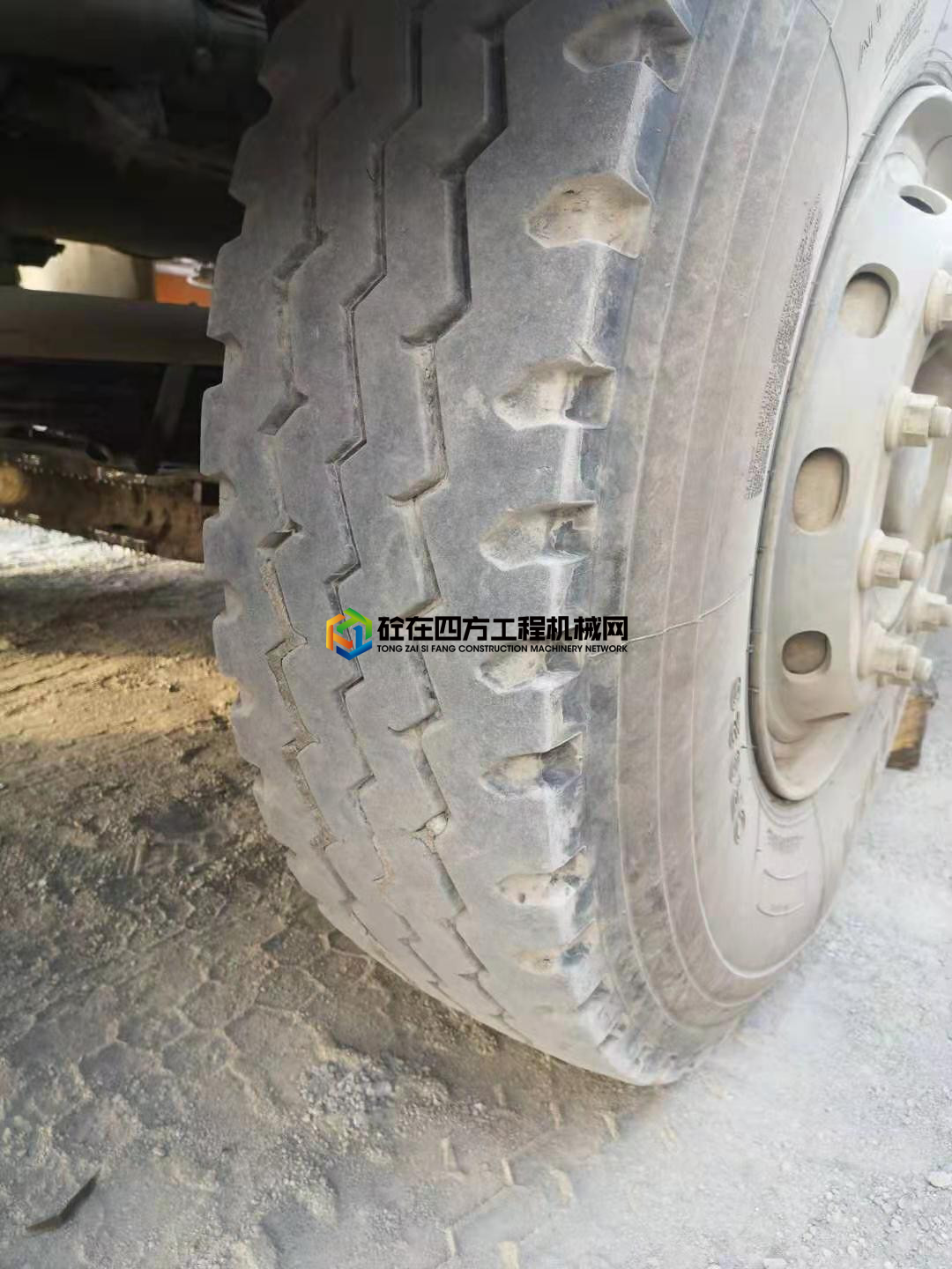 https://images.tongzsf.com/tong/truck_machine/20210205/1601ca5105cbb3.jpg