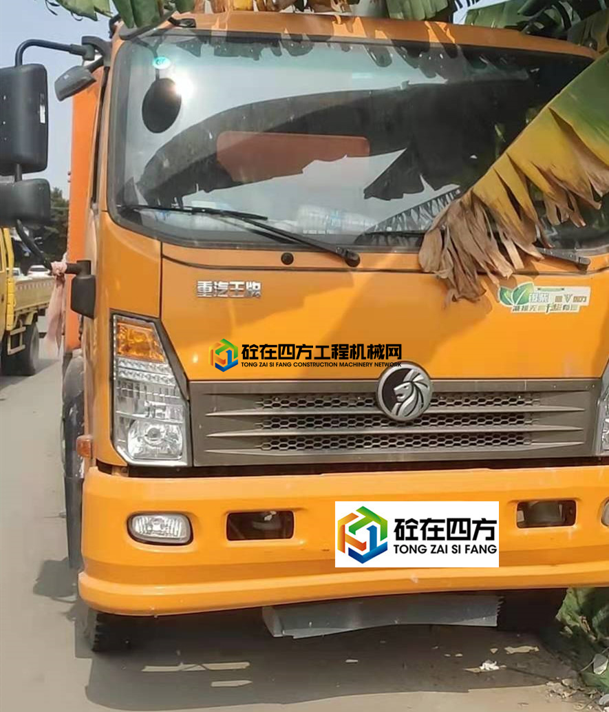 https://images.tongzsf.com/tong/truck_machine/20210217/1602d3ba5e3db4.jpg