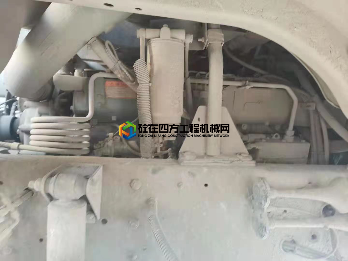 https://images.tongzsf.com/tong/truck_machine/20210219/1602f751c7dc86.jpg