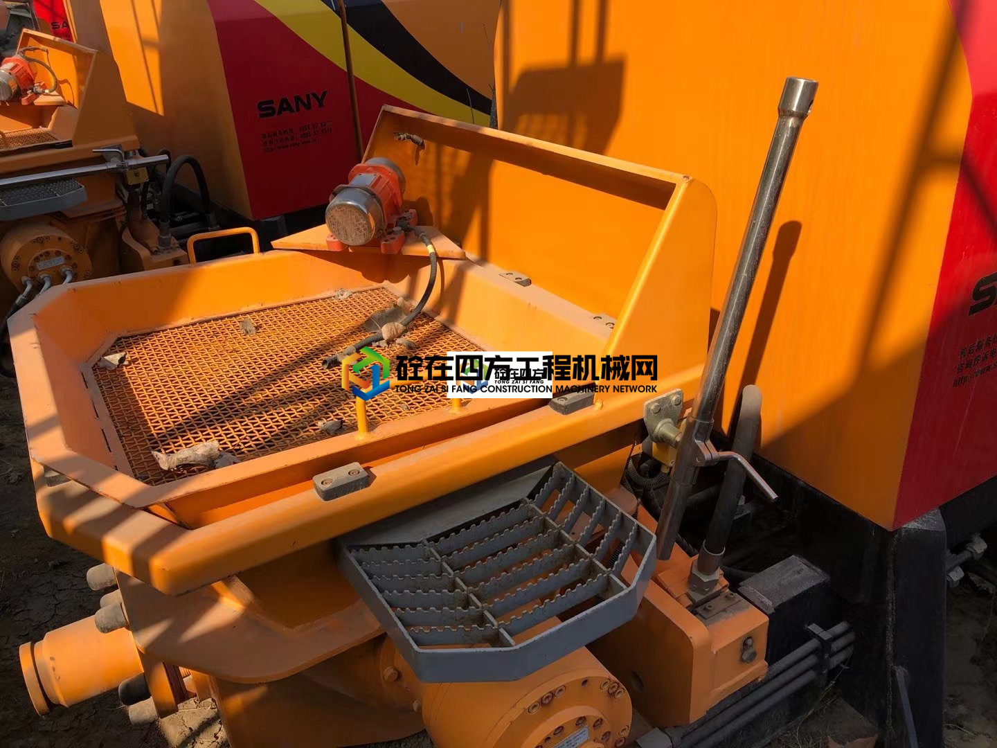 https://images.tongzsf.com/tong/truck_machine/20210221/16031b304593f8.jpg