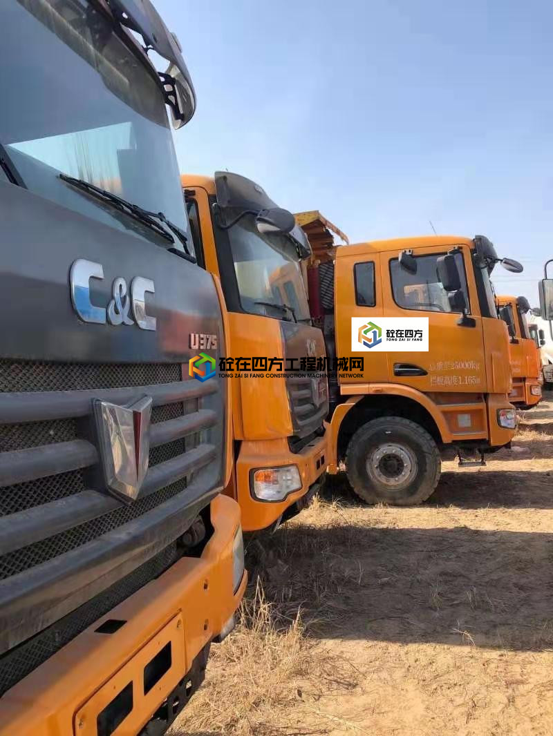 https://images.tongzsf.com/tong/truck_machine/20210221/16031b96155ca0.jpg