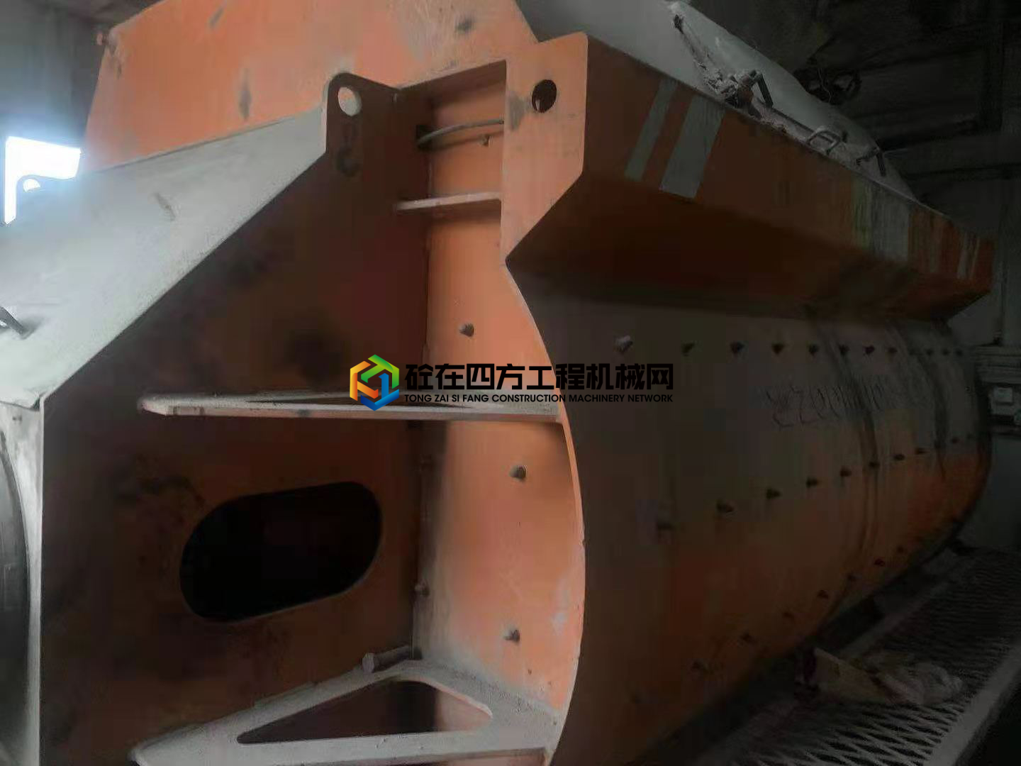 https://images.tongzsf.com/tong/truck_machine/20210221/16031d4a35cf8a.jpg