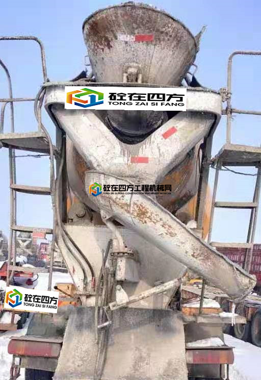 https://images.tongzsf.com/tong/truck_machine/20210221/16031fb1dae098.jpg