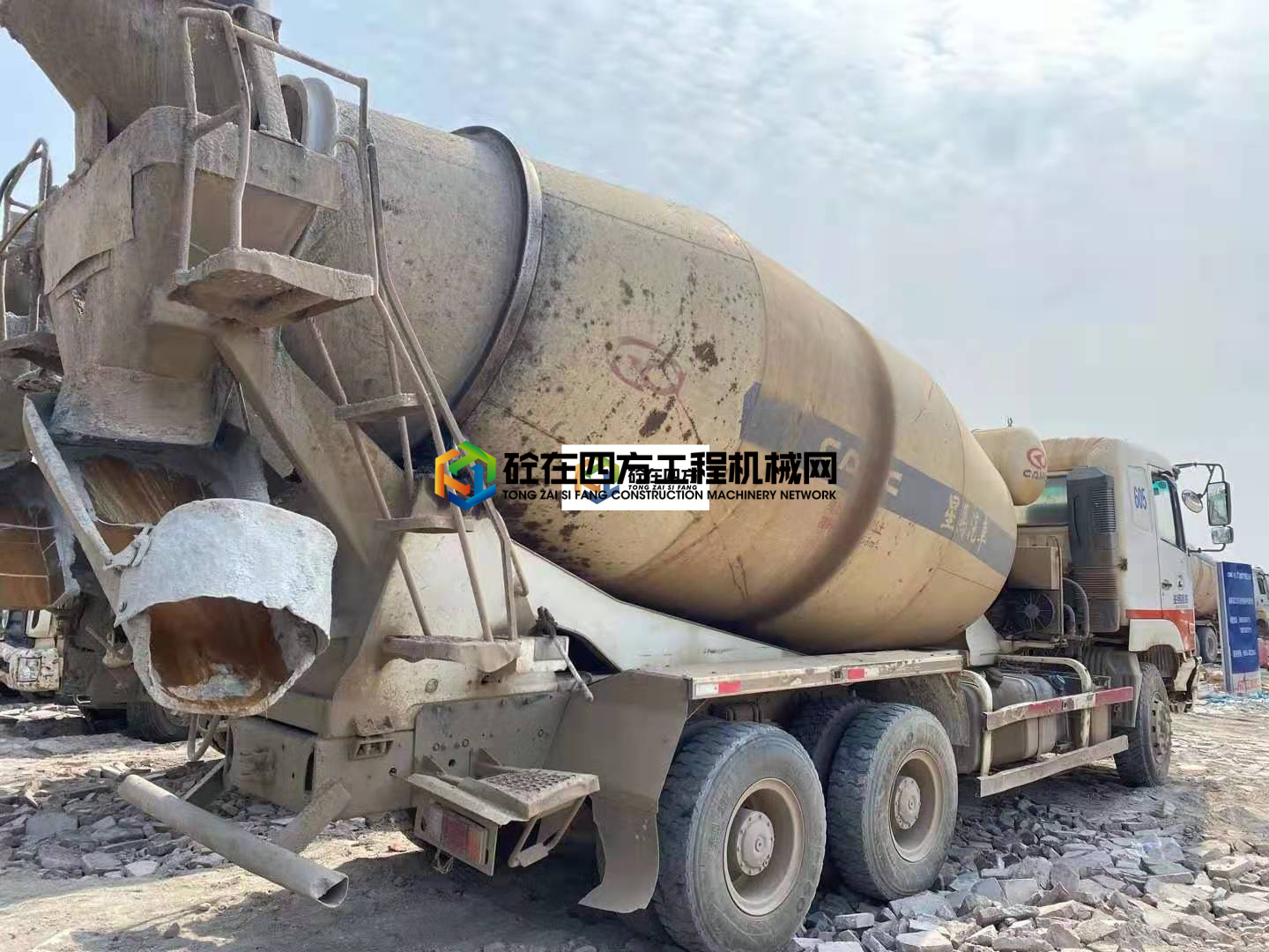 https://images.tongzsf.com/tong/truck_machine/20210221/160321d2108310.jpg