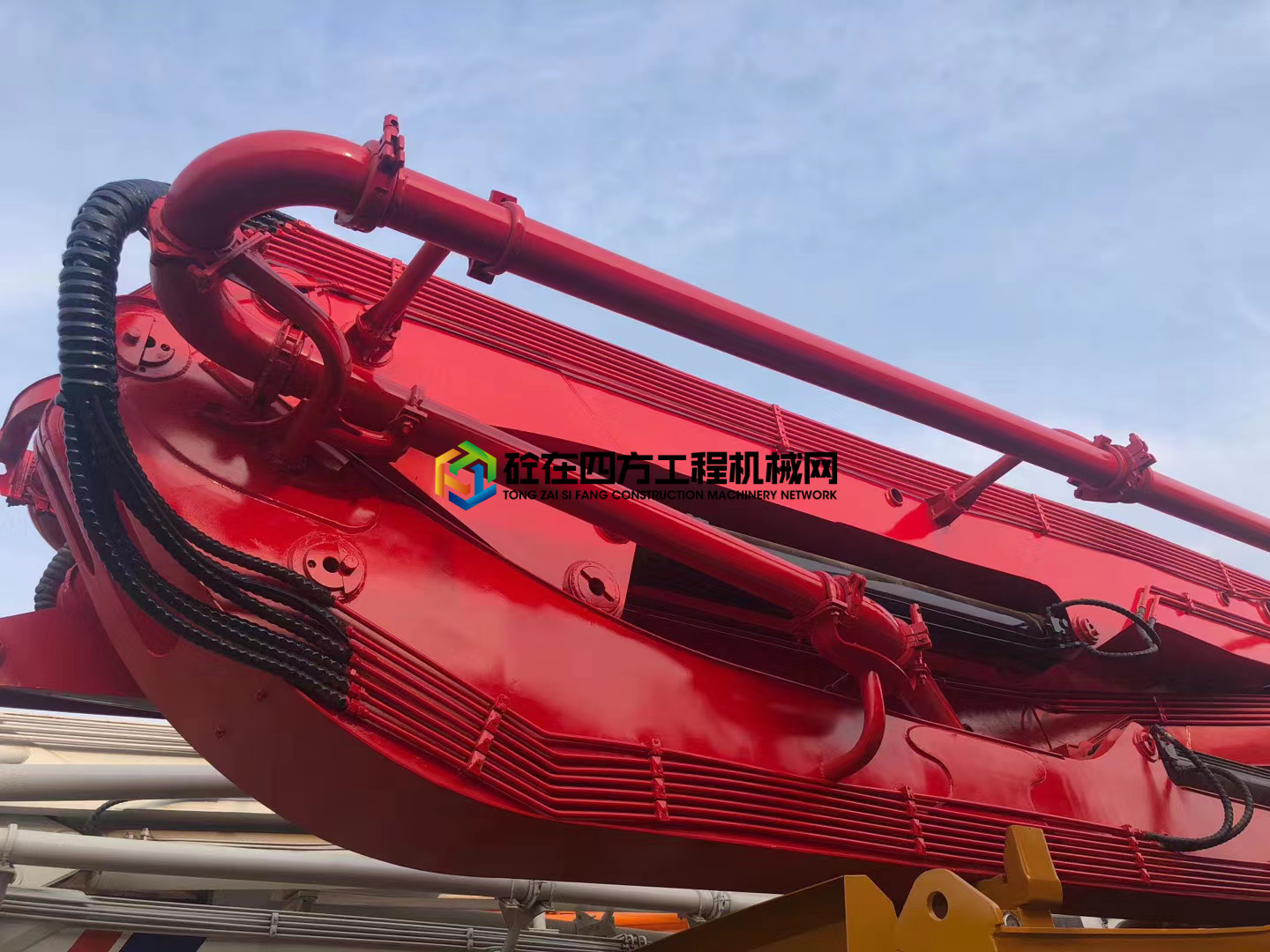 https://images.tongzsf.com/tong/truck_machine/20210222/1603362cd54e9e.jpg