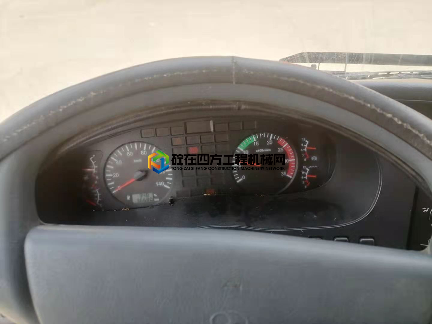 https://images.tongzsf.com/tong/truck_machine/20210222/160336f016a9e9.jpg