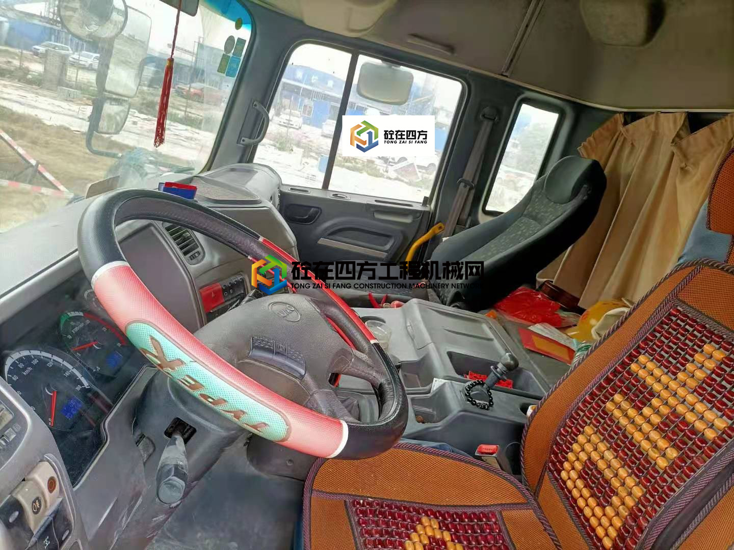 https://images.tongzsf.com/tong/truck_machine/20210224/16035f6bc7b135.jpg