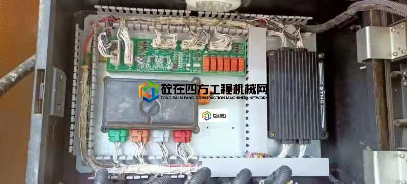 https://images.tongzsf.com/tong/truck_machine/20210225/1603756a41d085.jpg