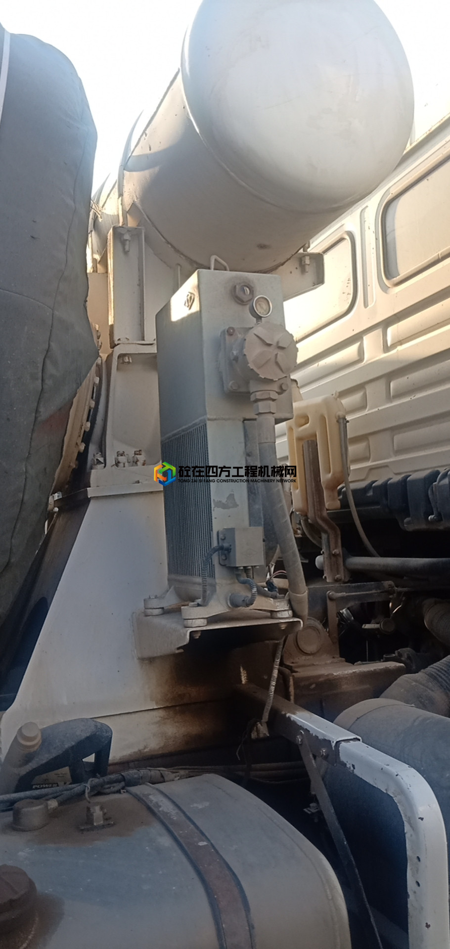 https://images.tongzsf.com/tong/truck_machine/20210226/160384cb1c912a.jpg