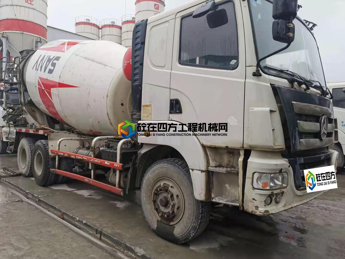 https://images.tongzsf.com/tong/truck_machine/20210226/160388923bc2d5.jpg